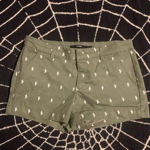 Green cactus shorts size medium NWOT